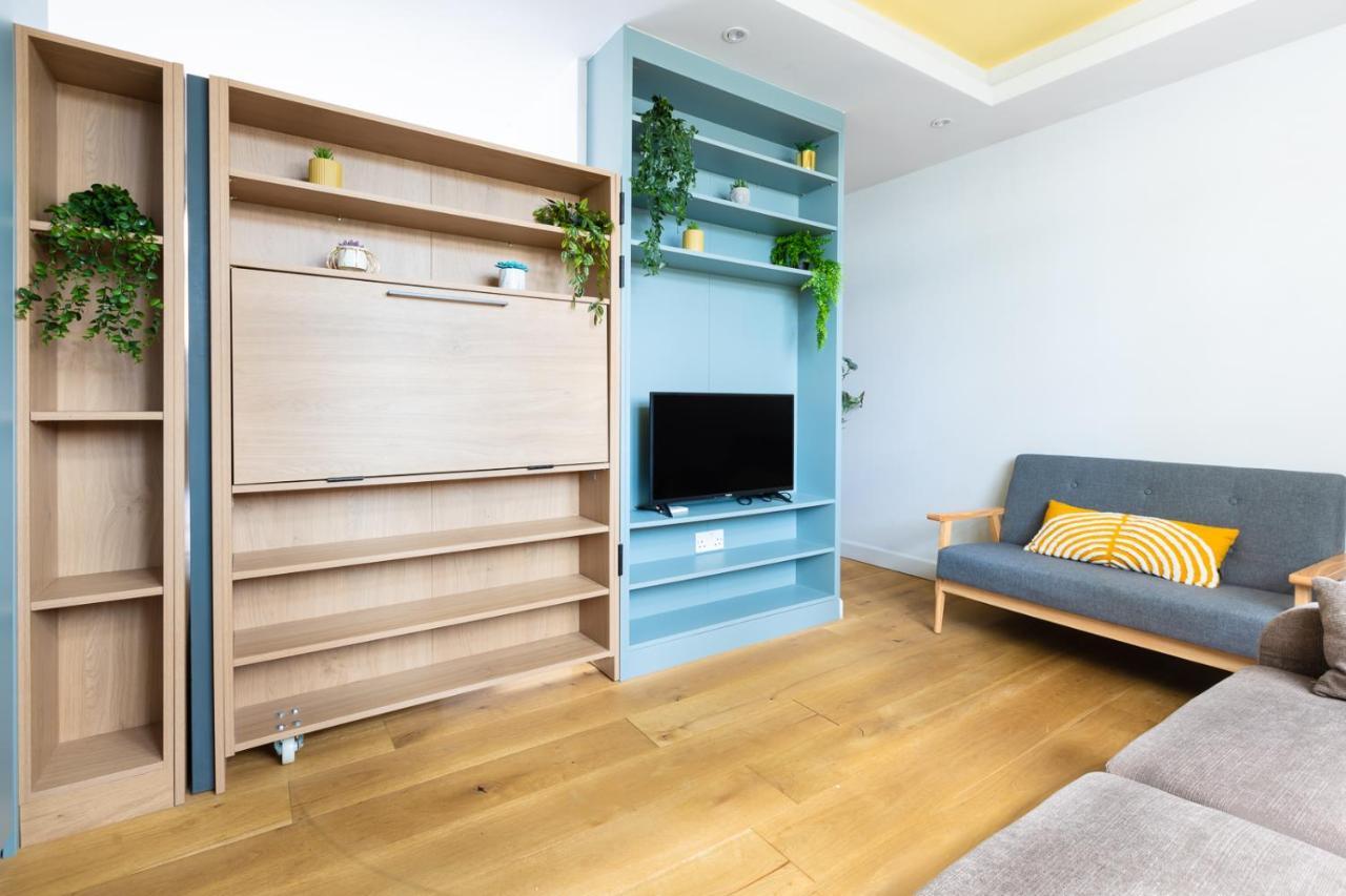 Apartament Cozy Apt In Central